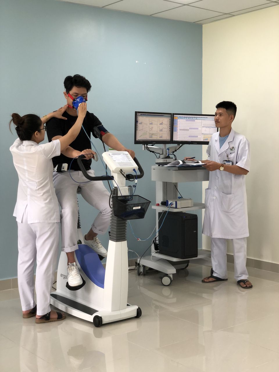 Tư vấn, thiết kế và chuyển giao: Đơn vị phục hồi chức năng tim mạch và Khoa Phục hồi chức năng